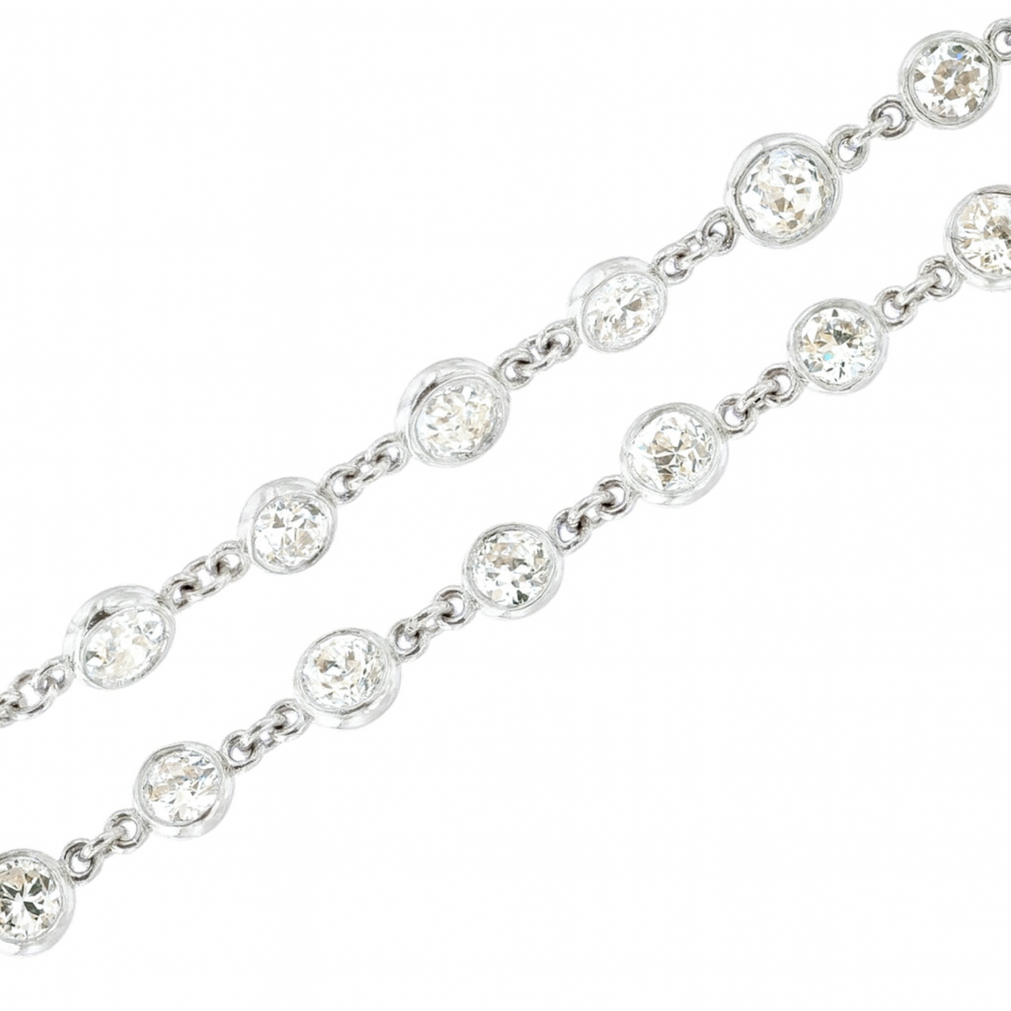 Antique Style Diamond By The Yard (Large Chain)