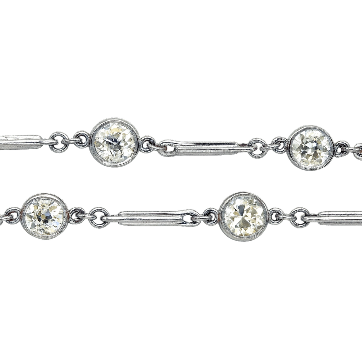 Antique Style Diamond By The Yard (Petit Chain)