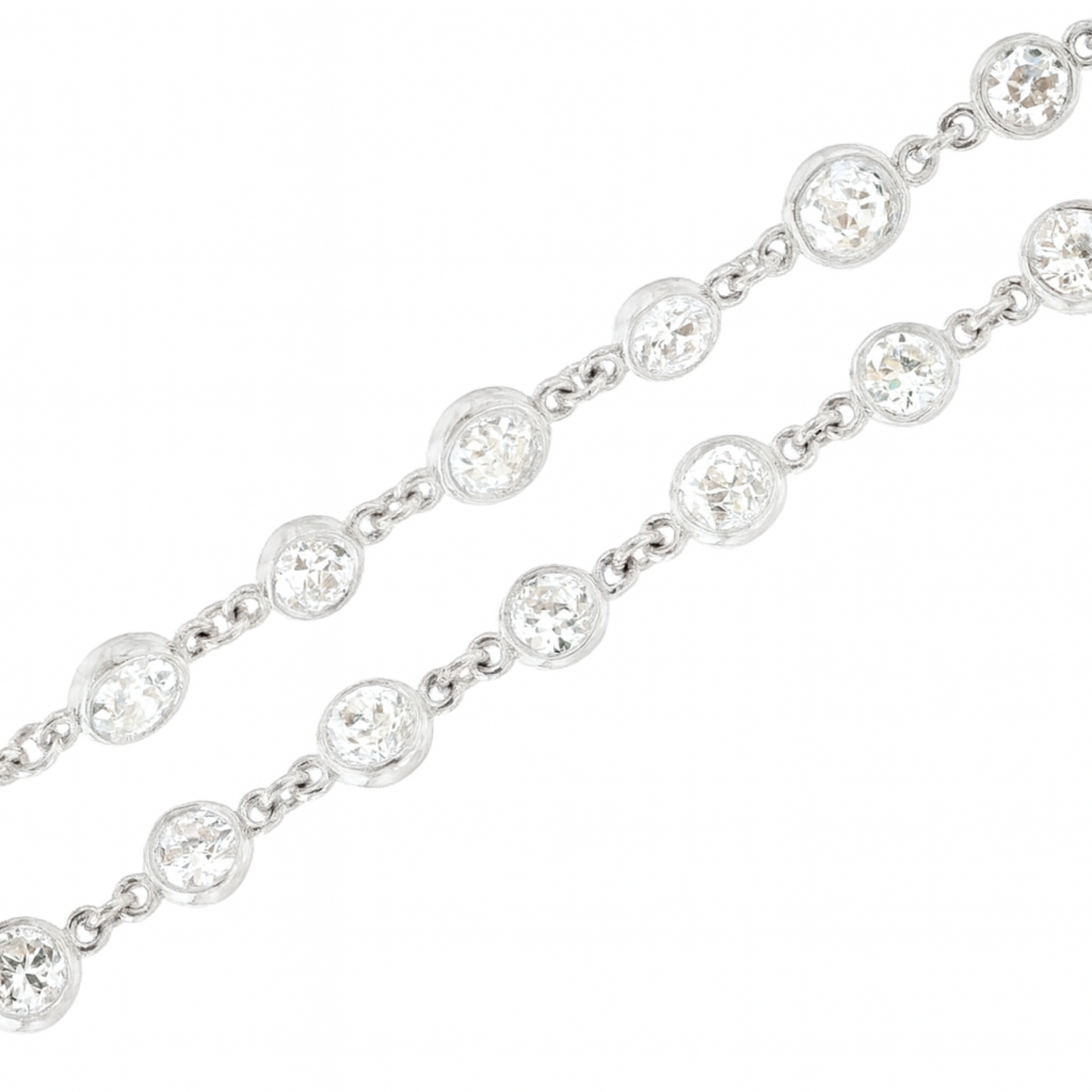 Antique Style Diamond By The Yard (Large Chain)