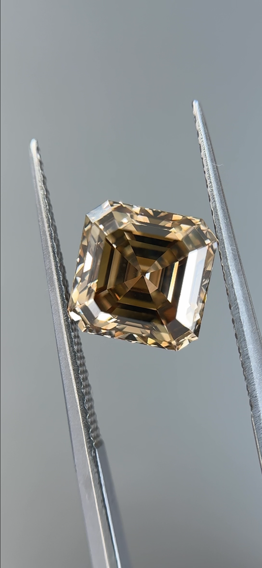 3.03 Asscher Fancy Brown