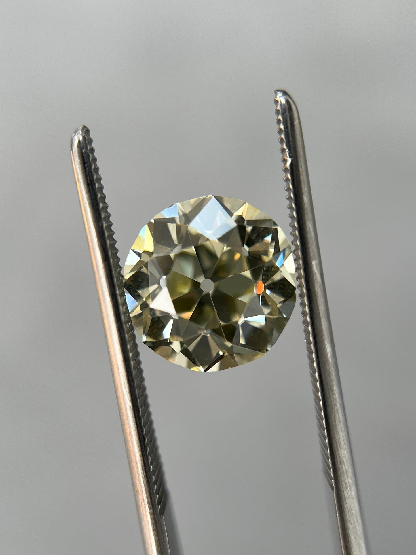 4.34 Old European U VS2 GIA