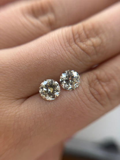 3.49ctw Euro N-O VS2/SI1 (Matched Pair)