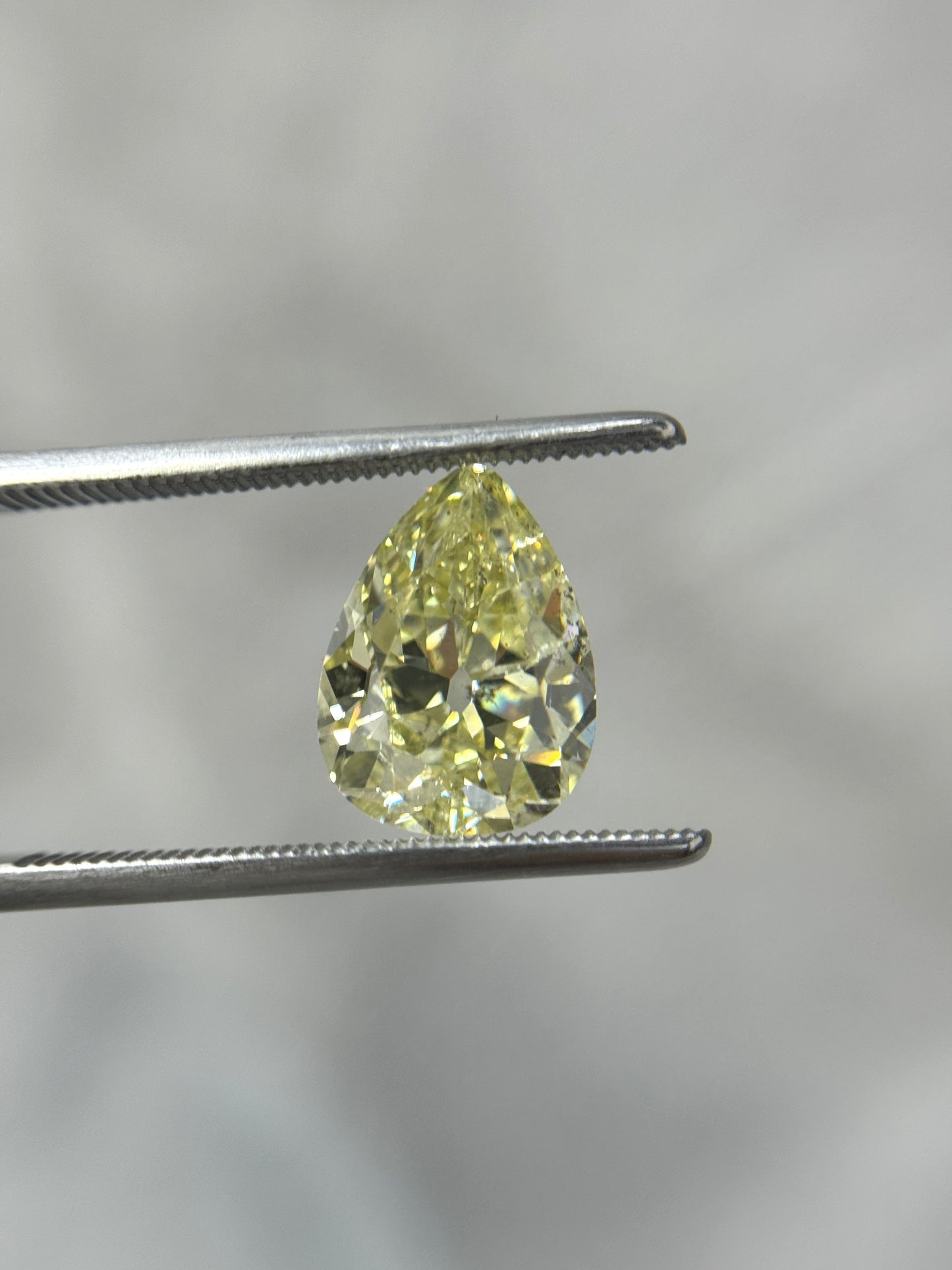 4.83 Pear Shape Fancy Light Yellow I1 GIA