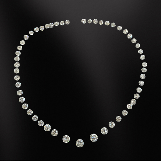 35.29 Light Cape Graduated Necklace NO SI+