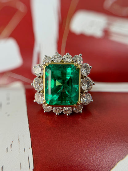 6.57ct Colombian Emerald Ring (F1, GIA)
