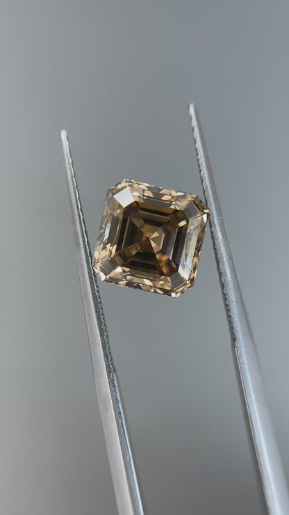 3.03 Asscher Fancy Brown