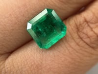 5.15ct Emerald Octagonal Green Colombia F1 GIA