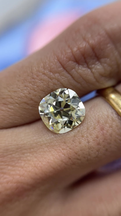 4.06 Old Mine W-X VS2 GIA