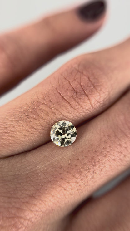 1.06 Old European Fancy Light Brown VS