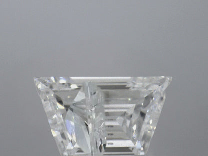 0.38 Trapazoid E VS1 GIA