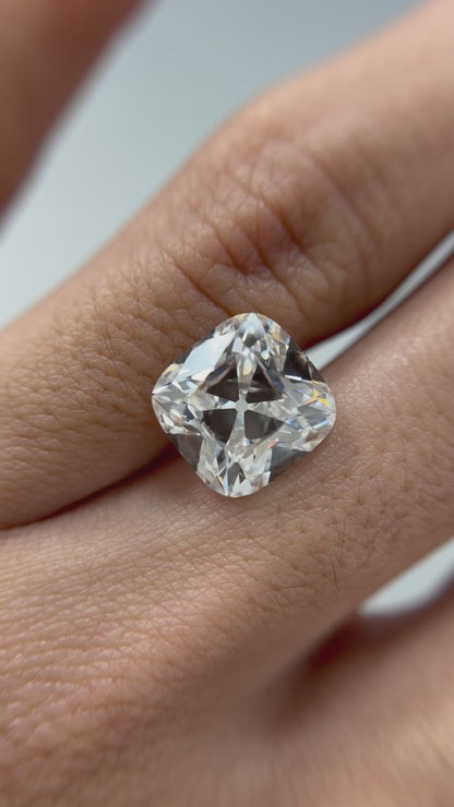 6.01 Antique Style Old Mine G SI1 GIA